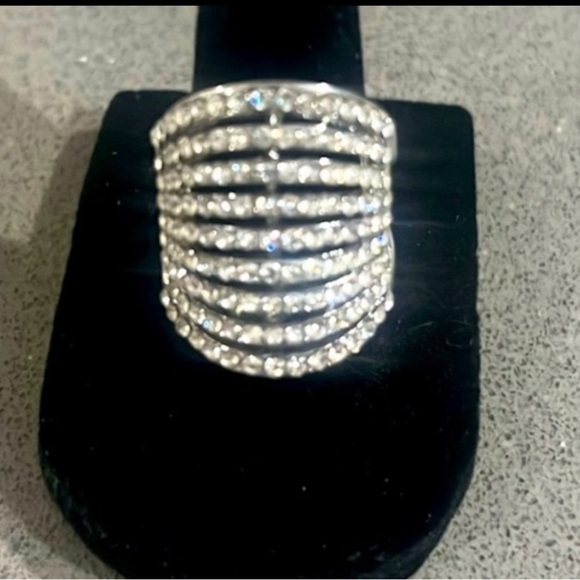 Rhinestone, Silver Plated Cocktail Statement ring - - Picture 10 of 14